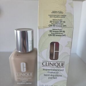 Clinique Superbalanced Makeup Foundation - Beige (32 Breeze)